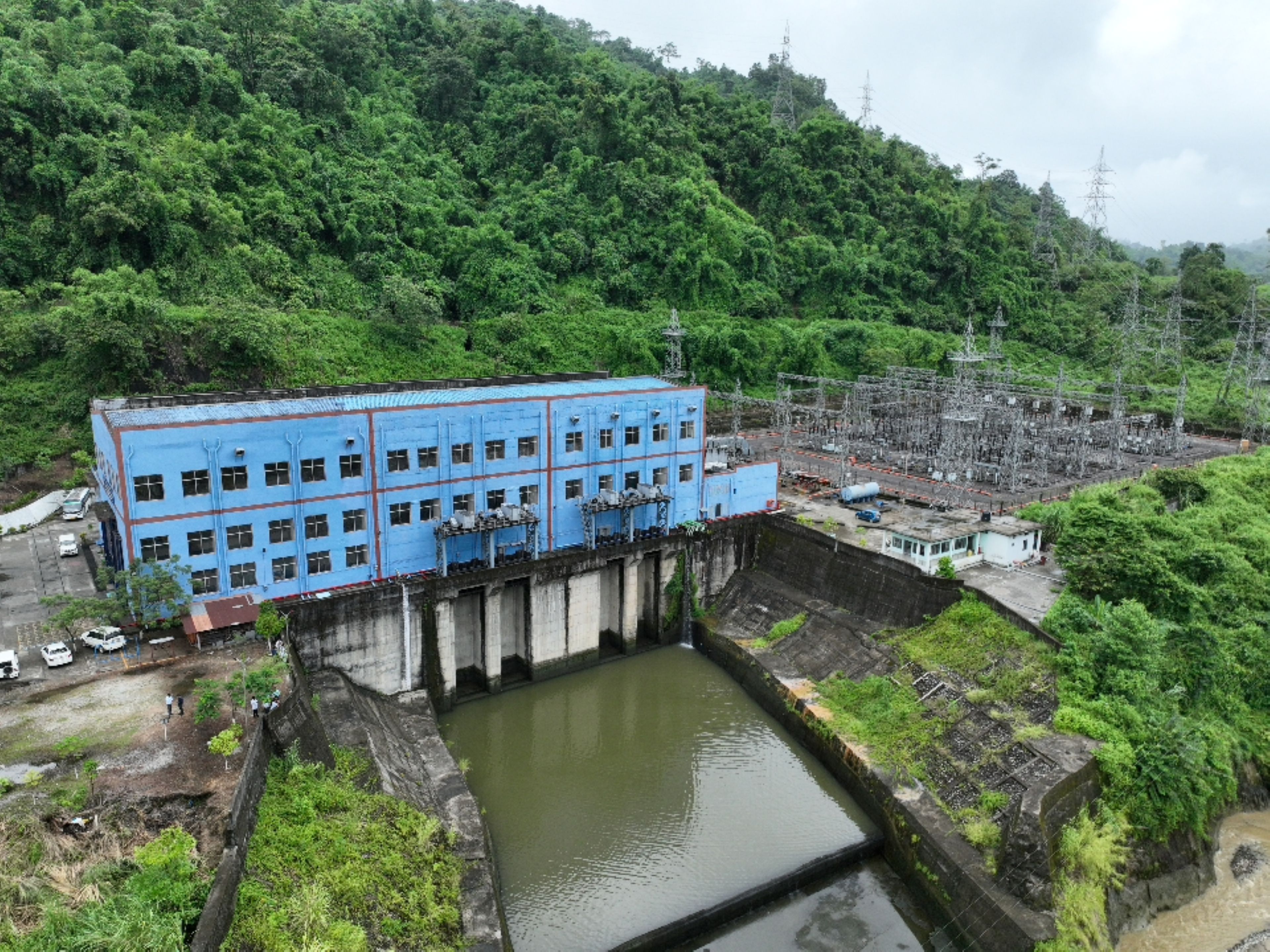 POWER HOUSE