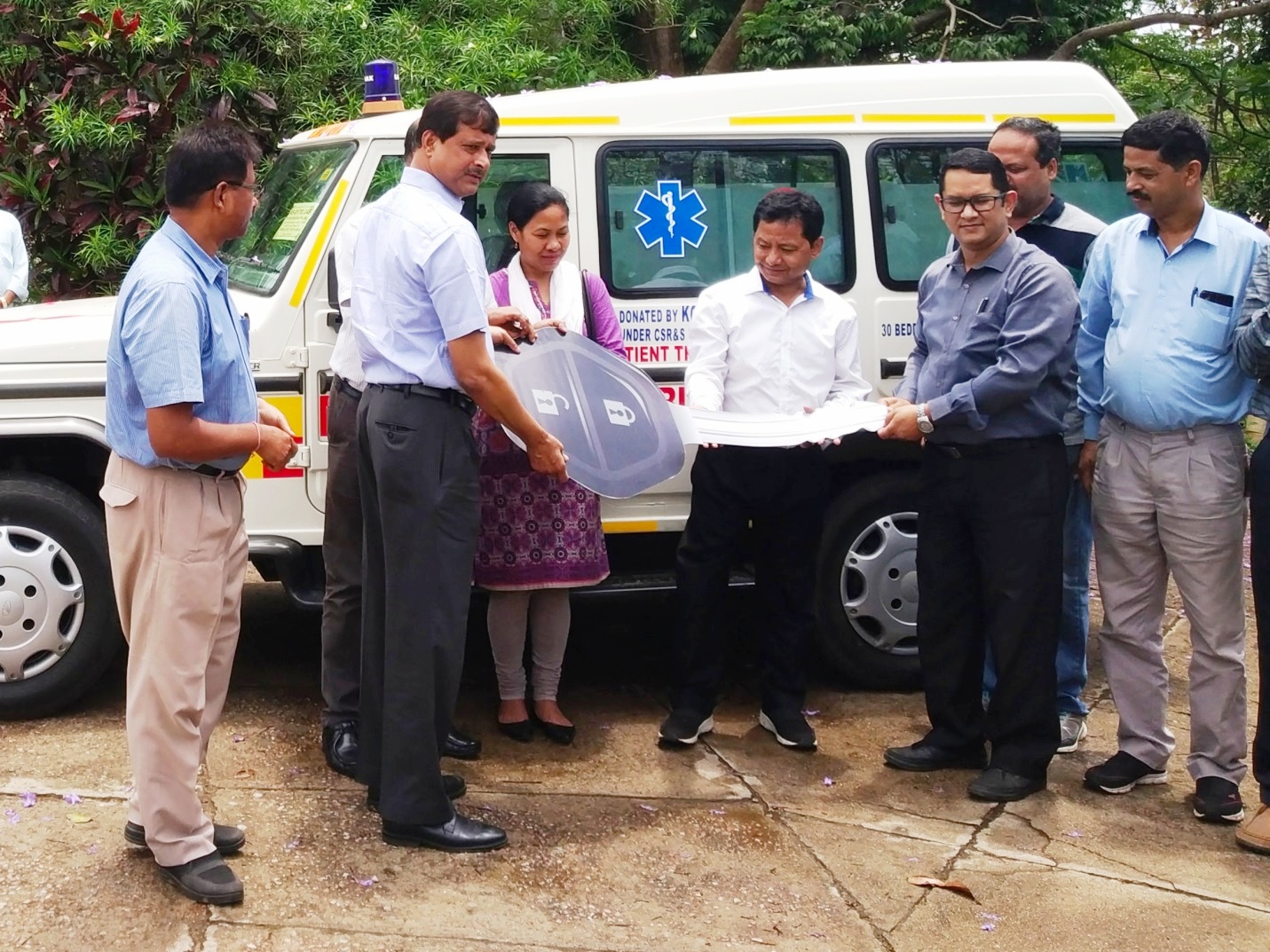 Neepco Donated Ambulance to CHC-30 Bedded Rural Hospital on 30.04.2019 at Umrongso by ED(O&M) in presence of HoP, KHEP & other officials