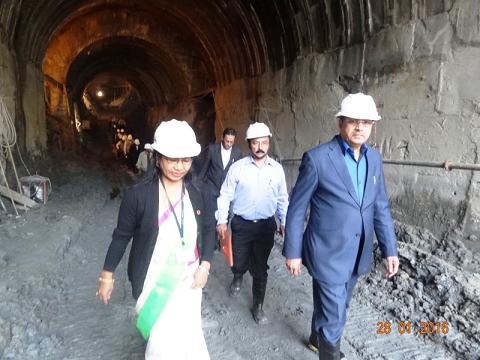Visit of CMD at TrHEP during January, 2016