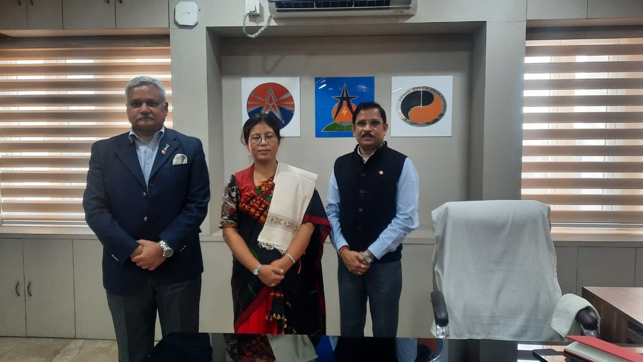 Director (Personnel) met with Smti. Nandita Garlosa, Hon'ble Minister of Power, Assam