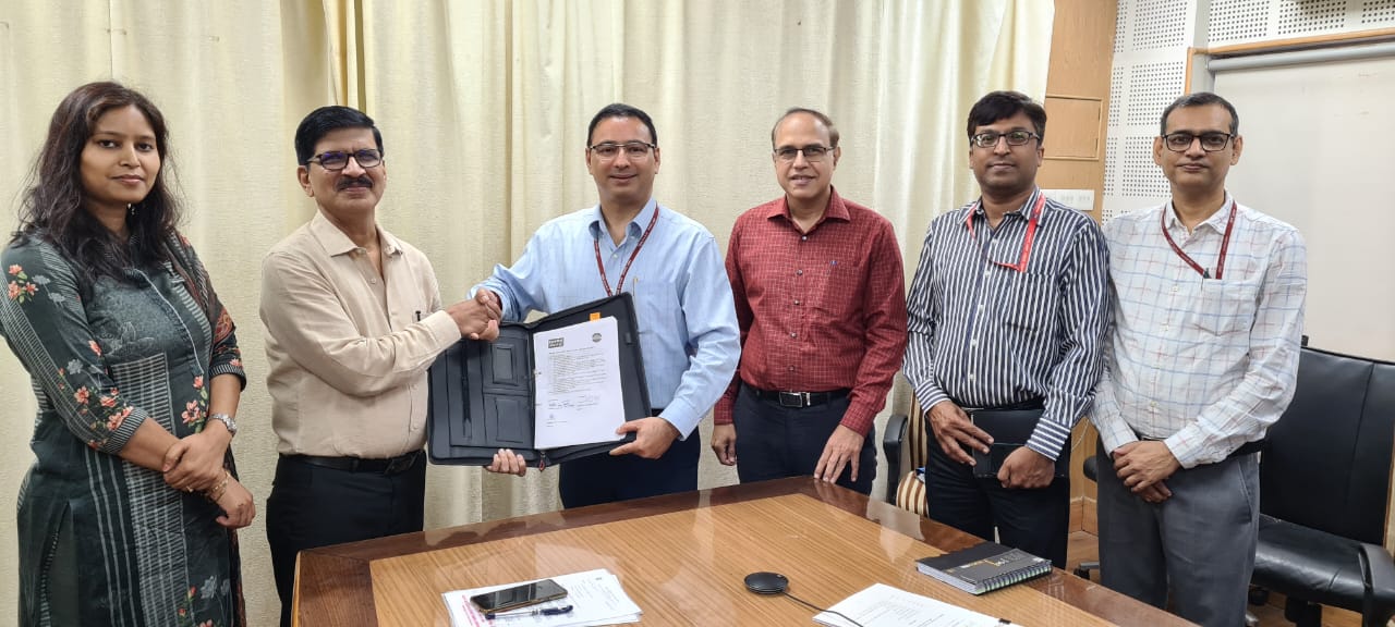 Signing of Agreement between NHPC and NEEPCO