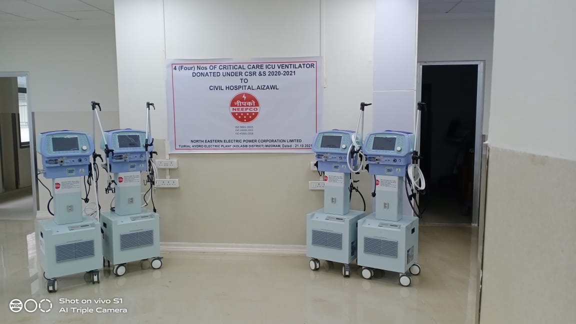 नीपको ने सिविल अस्पताल, आइजोल, मिजोरम को 4 क्रिटिकल केयर आईसीयू वेंटिलेटर दान किए